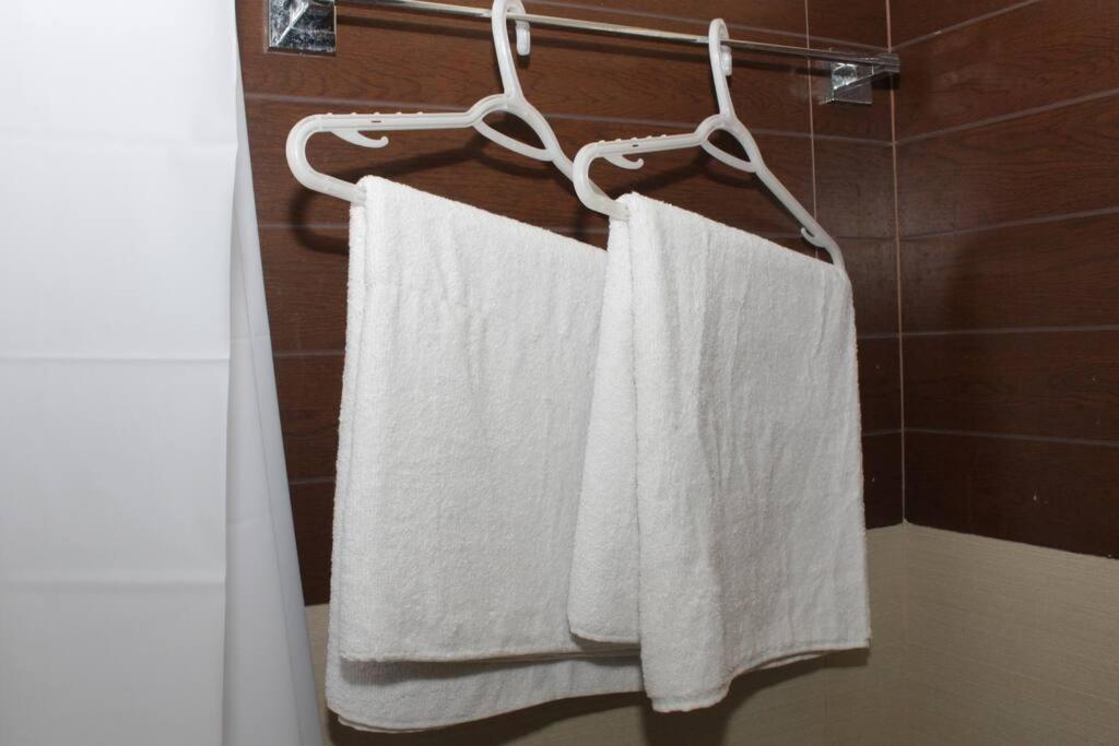 A2J Bgc Luxury 2Br Loft Near Burgos Circle & Malls Manila Zewnętrze zdjęcie